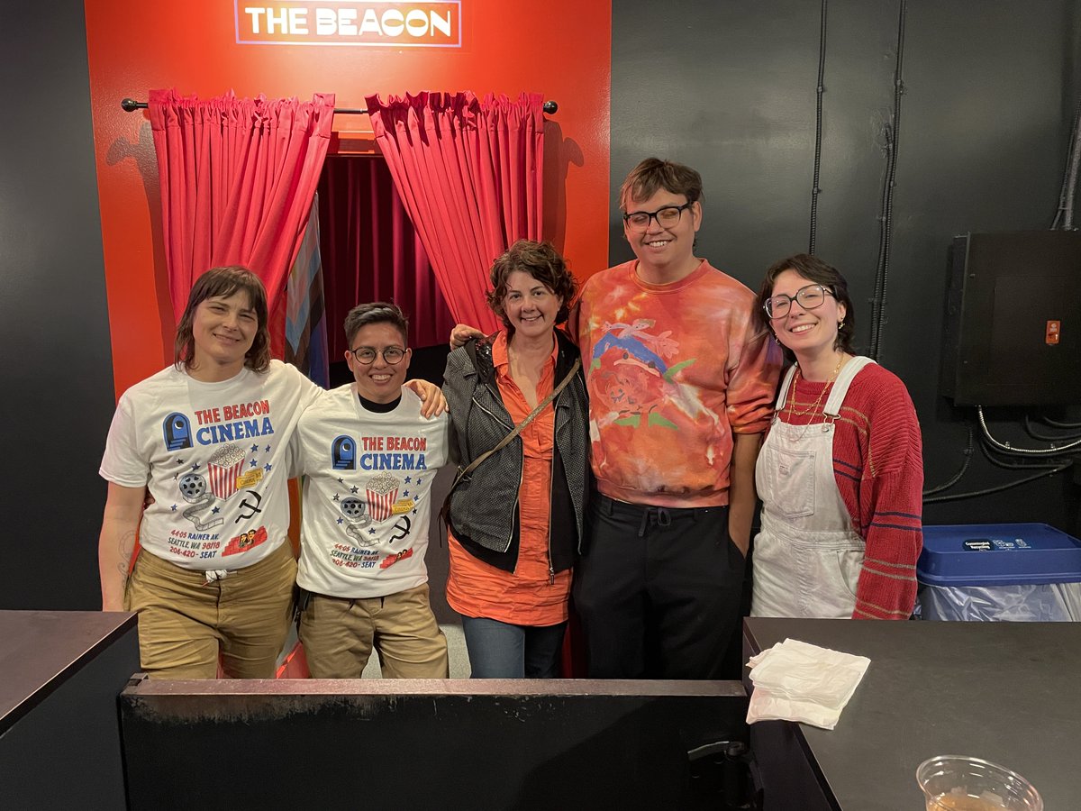 Three Dollar Bill Cinema (@3dollarbillcine) on Twitter photo With <a href="/danielsea_/">Daniel Sea⚡️💫</a> and #TDBC staff Kathleen Mullen, Maddy Szmidt, lead programmer Anto Astudillo and volunteers @TheBeaconSEA With <a href="/danielsea_/">Daniel Sea⚡️💫</a> and #TDBC staff Kathleen Mullen, Maddy Szmidt, lead programmer Anto Astudillo and volunteers @TheBeaconSEA