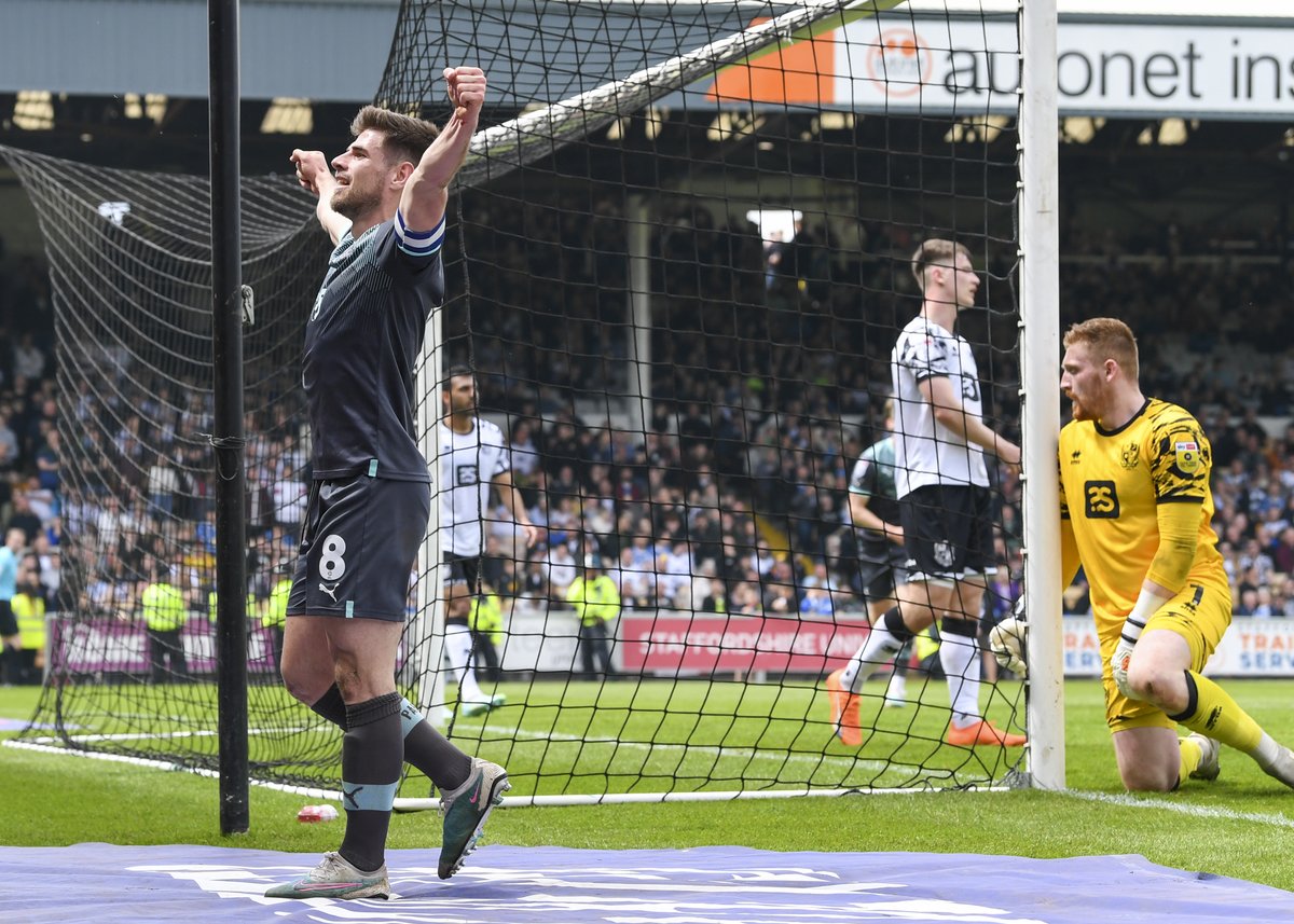 Plymouth Argyle FC tweet media