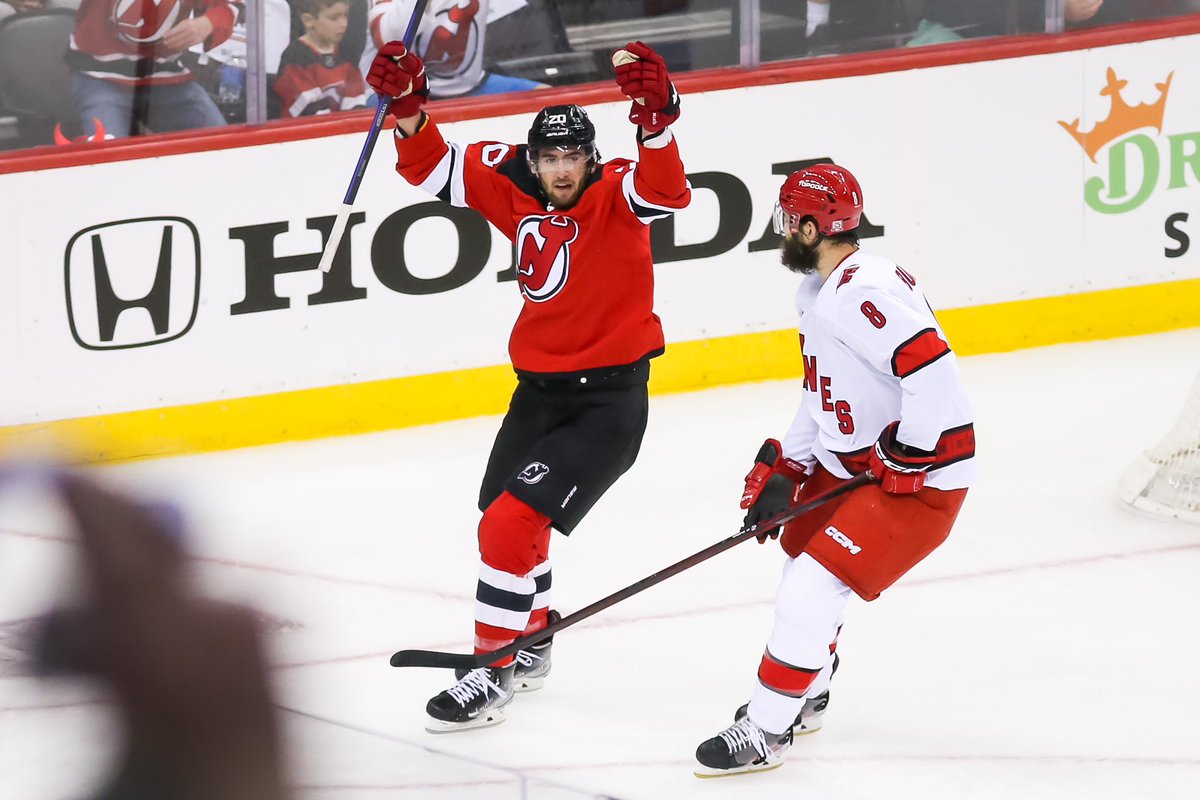 jmstarr_'s tweet photo. Devils got something to smile about (so far)! Up 3-0 after 1. Shot for @TheHockeyWriter. https://t.co/uinAyEwGY9