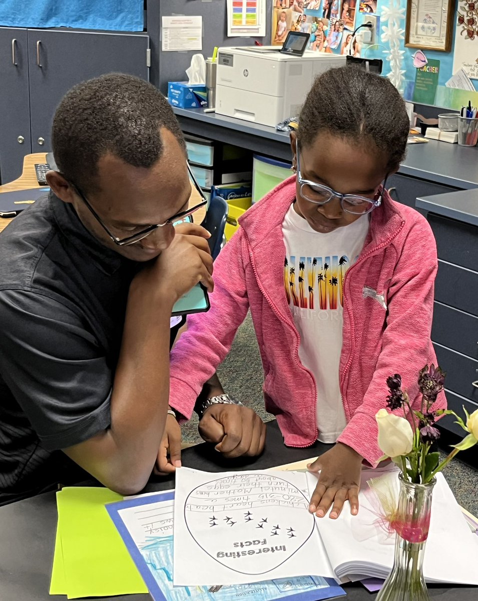Favorite day in 1st grade!Proud students, proud families!!! Reading Cafe 2023 was a huge success!!! <a href="/MinshewColts1/">MinshewColts1</a> ♥️🐴#readersareleaders #YouBelongMISD #myMISD