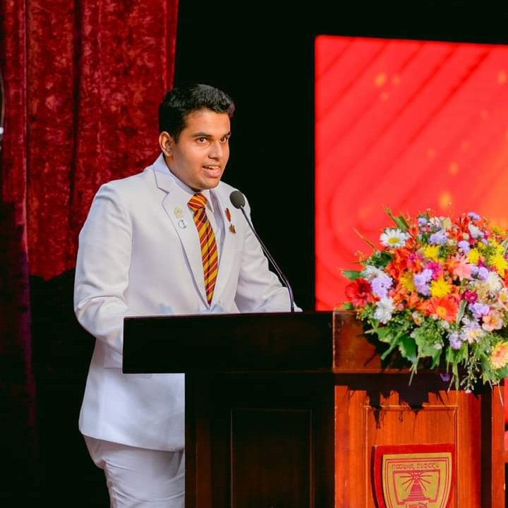 Senithu Rajapaksa tweet media