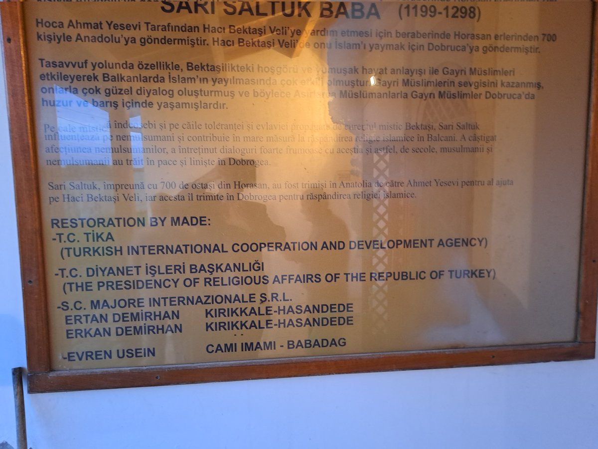 Bu gün Babadağ da İslami Balkanlara götüren Sarı Saltuk türbesini ziyaret ettik  ,fatiha okuduk.Allah kabul etsin.