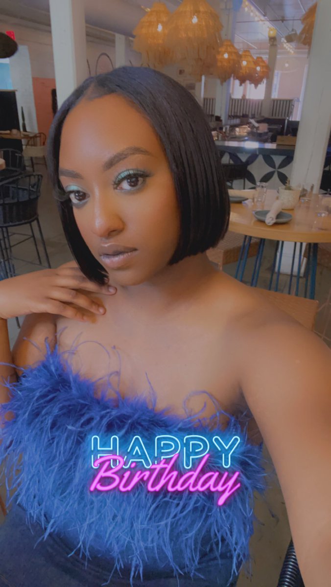 deeflashhalot's tweet photo. Happy Birthday to me! #Big31 https://t.co/VaceXkAa4D