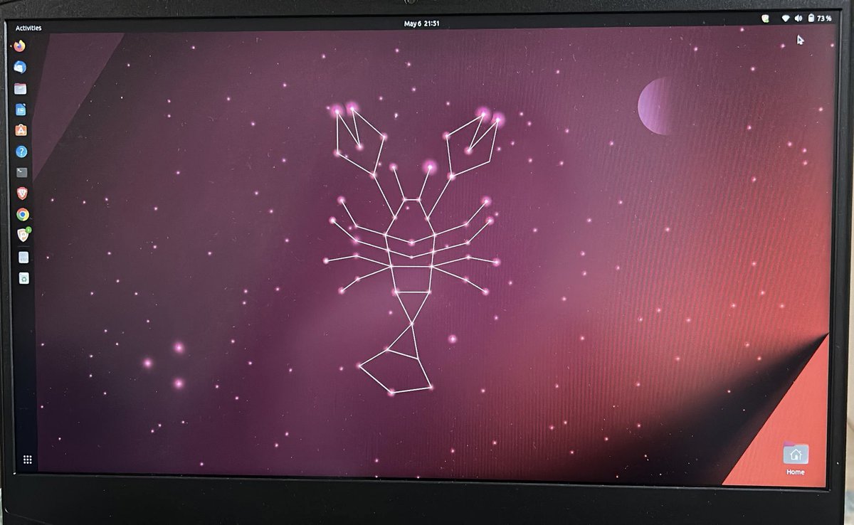 akshaycnet's tweet photo. I am in love with new Ubuntu 23.04 โฅ๏ธ the new flutter based install GUI is buttery smoothโฆ No bugs encountered till nowโฆ Its now No.1 in my boot orderโฆ #LoveLinux #Linux #Ubuntu #LinuxIsGreat @ubuntu @omgubuntu https://t.co/hPg8TZsl1b
