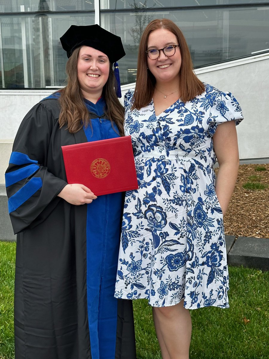 A big thing happened yesterday and now there’s a doctor in the family 💙