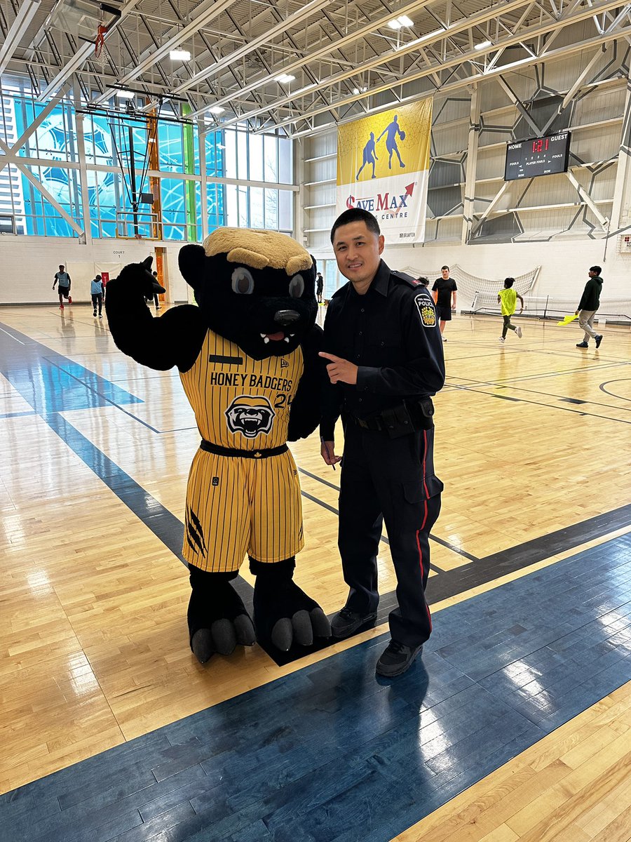 Had a great time hanging out with our future leaders together with our community partners at every event we attended during National Youth Week 2023! TY @CityBrampton for having us as guest coaches at your wrap up tournaments today! #communityengagement #unitythrusport