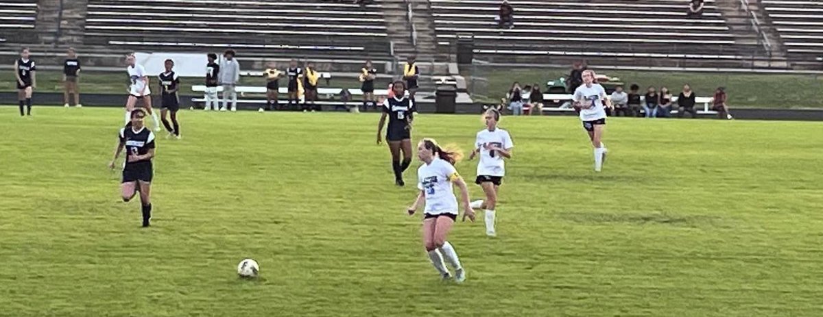 Lady Comets Soccer schedule this week:
⚽️ Monday home vs Enloe at 6:00 pm
⚽️ Wednesday @ Sanderson at 6:00 pm
See you there! 💙⚽️
#CometsALLin @Clayton_Comets @ClaytonCometsAD @ClaytonSoccer