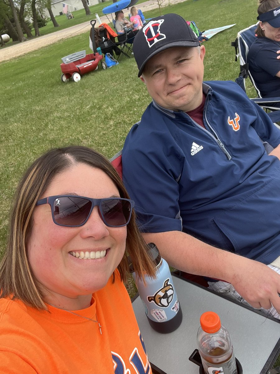 mandamaria_17's tweet photo. @PNB19 First time at a @Jackson_Bulls game and didn’t have to suit up. #retired #hewillalwaysbe6tome https://t.co/oopCHsYP28