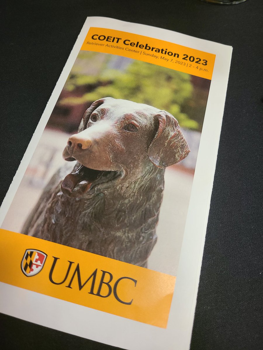 A_McMillen's tweet image. Thrilled to be recognized by COEIT and the faculty in
@UMBC_CBEE 

It is even better to celebrate with the #seniors and all departmental awardees. #UMBCEngineering