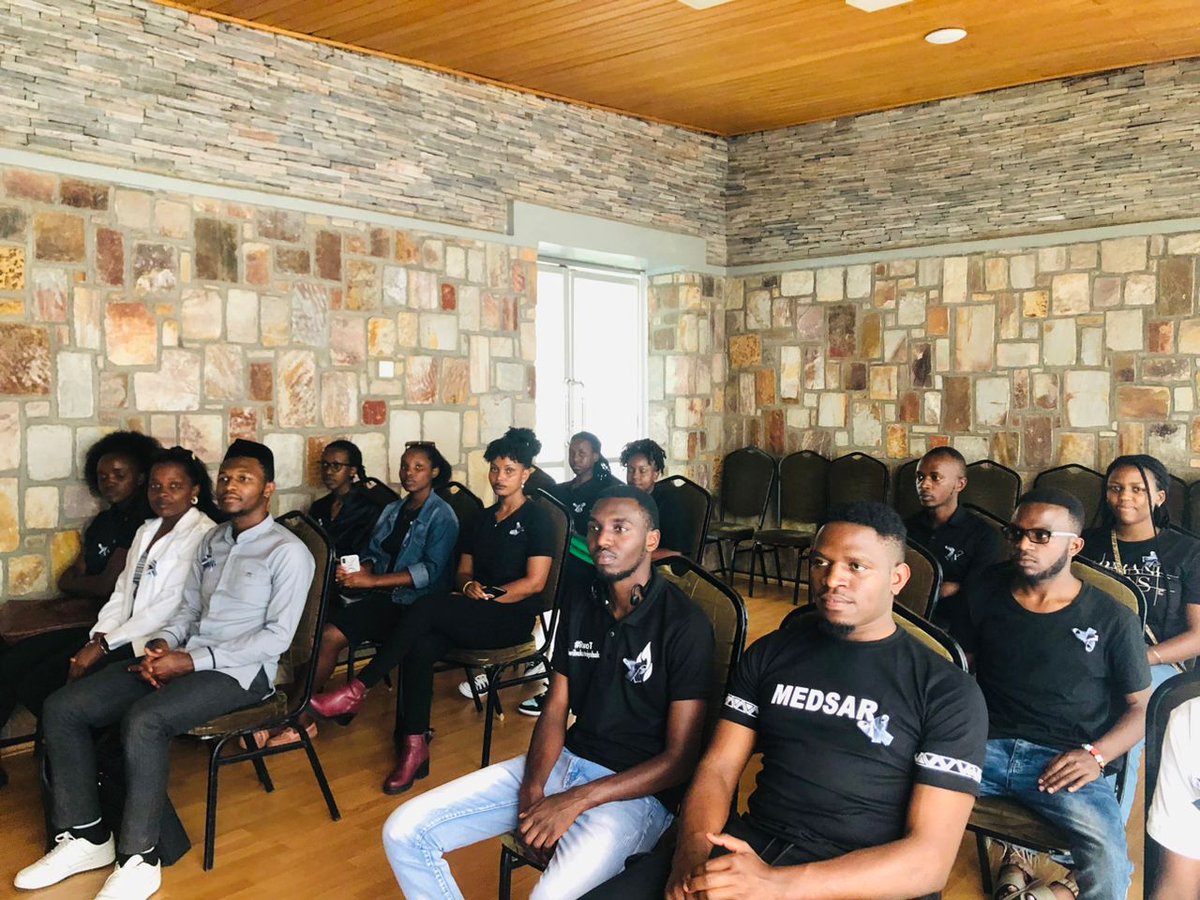 medsar_rwanda's tweet photo. Today:#MEDSAR Members visited the #Kigali Genocide Memorial to pay a tribute to more than 250,000 victims of Genocide against Tutsi in 1994 resting in the memorial and they have expressed their will to fight against any kind of Genocide denial.

#Kwibuka29
#NeverAgain https://t.co/kLhR3XPQ1a