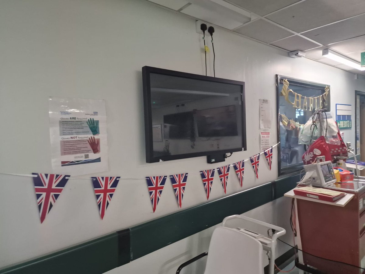 Ward L7 (@wardl7nca) on Twitter photo Ward L7 has been taken over by coronation celebrations!! ππ
A huge thank you to everyone that contributed decorations and goodies.
Massive thank you to Nulean and the L7 staff for setting up, you're all fabulous.
More coming soon!
<a href="/SalfordCO_NHS/">Salford Care Organisation</a>
#Coronation Ward L7 has been taken over by coronation celebrations!! ππ
A huge thank you to everyone that contributed decorations and goodies.
Massive thank you to Nulean and the L7 staff for setting up, you're all fabulous.
More coming soon!
<a href="/SalfordCO_NHS/">Salford Care Organisation</a>
#Coronation