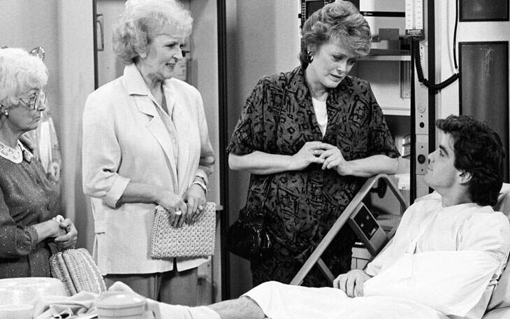 Happy birthday to my future-husband-but-25-years-ago George Clooney! (I am not on this photo) 