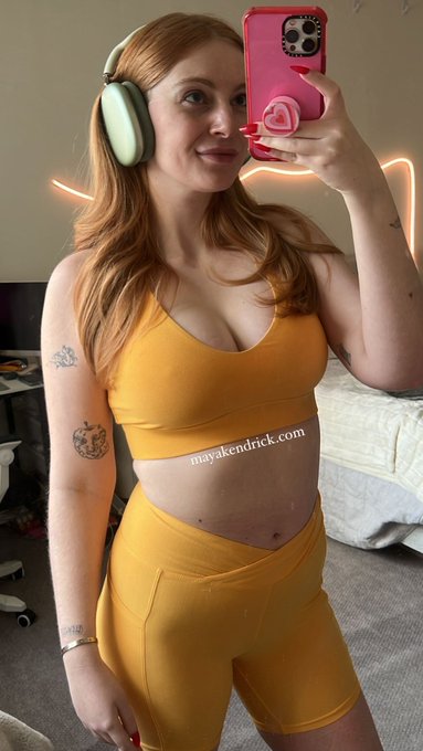 little slice of sunshine ☀️ https://t.co/8PYrBHpjY5