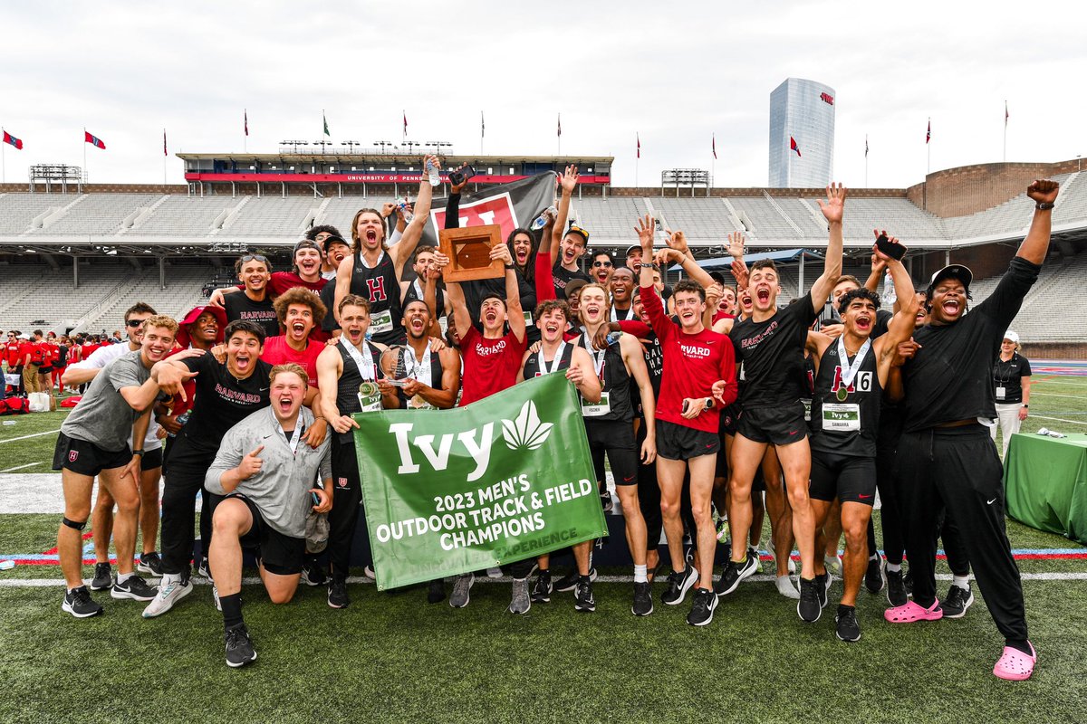 🥇🏆 𝗜𝗩𝗬 𝗟𝗘𝗔𝗚𝗨𝗘 𝗖𝗛𝗔𝗠𝗣𝗜𝗢𝗡𝗦🏆🥇

The men’s track and field team wins their 11th title by over 60 points with 203! 

#GoCrimson