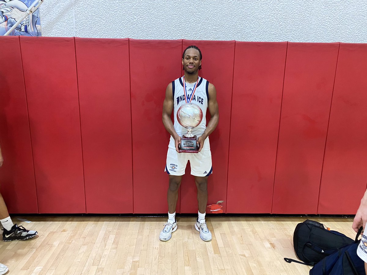 Mj_bucket12 tweet media