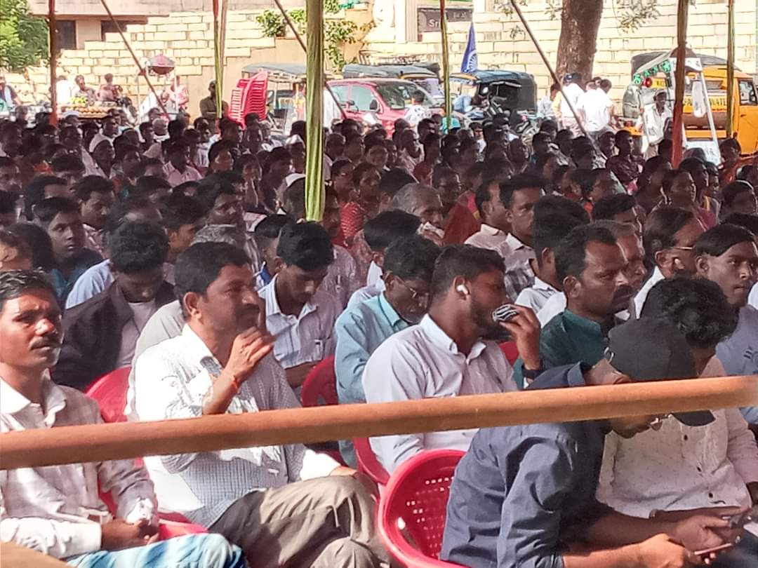 sstensle's tweet photo. Basavakalyan Dist Bidar Karnataka mein 
दिनांक 07/05/2023/ को माजी मेंबर ऑफ लोकसभा Ex member of lok sabha और वंचित बहुजन आघाडी VBA के राष्ट्रीय अध्यक्ष प्रकाश आंबेडकर जी उर्फ ( बालासाहेब ) https://t.co/W3bVVEMWZy