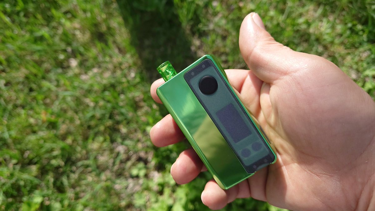 CebrjowHwScHCkj's tweet image. 皆さん、おはよっチェ😆👍今週も宜しくご安全に。🙇💦Suicide Mods #stubbyaio + #etherrba 😋💦すぐに上げてくスタイル😋タンク映ってないけど。😅💦 #VAPE #vape好きな人と繋がりたい #VAPE好きと繋がりたい #VAPE初心者 #stubby #SuicideMods