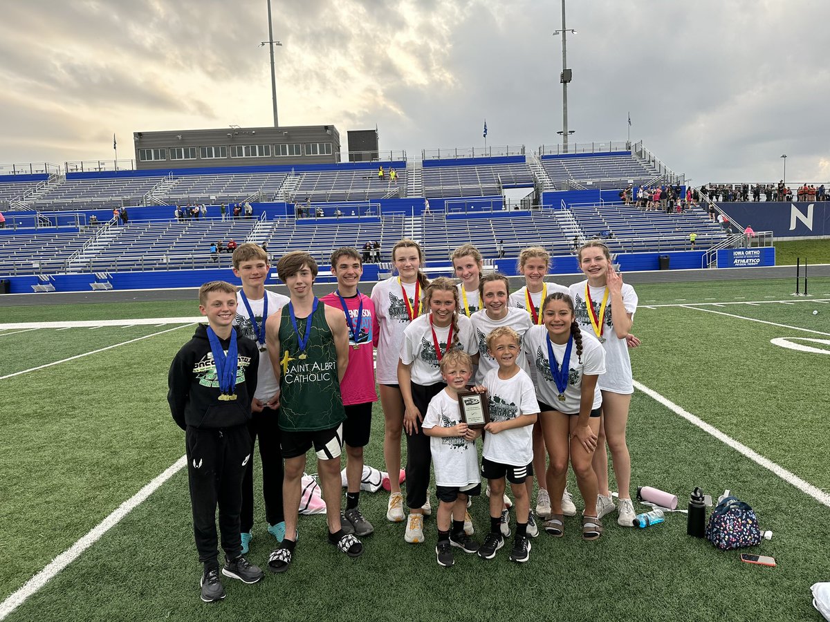 RyanMazzella928's tweet image. Lots of hardware collected for the St. Albert middle school track teams at the state meet in Waukee on Saturday. Saintes also brought home a second place team finish! Way to go, everyone! Lots of athletes not pictured (it was prom, and a LONG day) @Stalbertsprtfan
