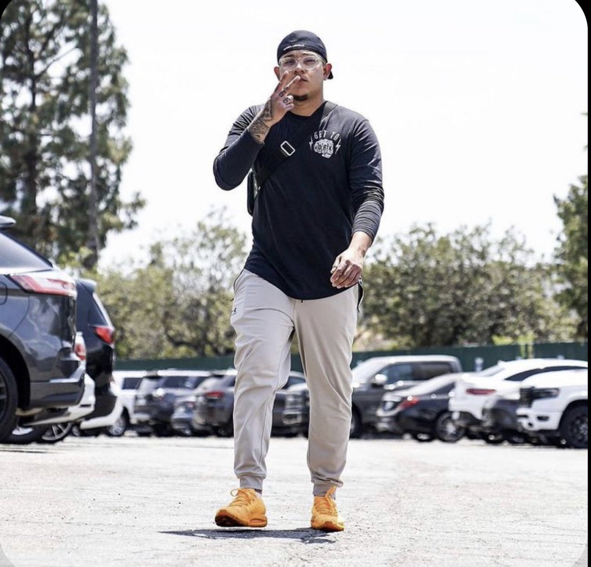 Si hoy Julio Urías tiene 5 ponches o más y ganan los Dodgers, voy a sortear $500 entre mis followers que den RT.