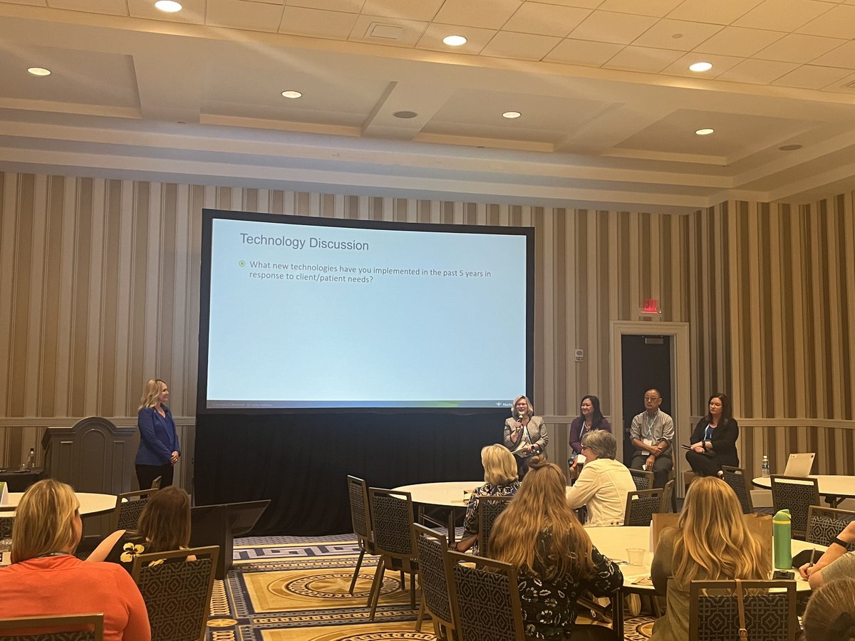 NetsmartTech's tweet photo. Another great #CONN23 Nursing Symposium session! Regan Barron led a panel of experts in varied roles through a series of questions surrounding workforce trends, bridging the gap between nurses & #technology, what they think their organizations will look like in the future & more. https://t.co/aeIbpzdyUB