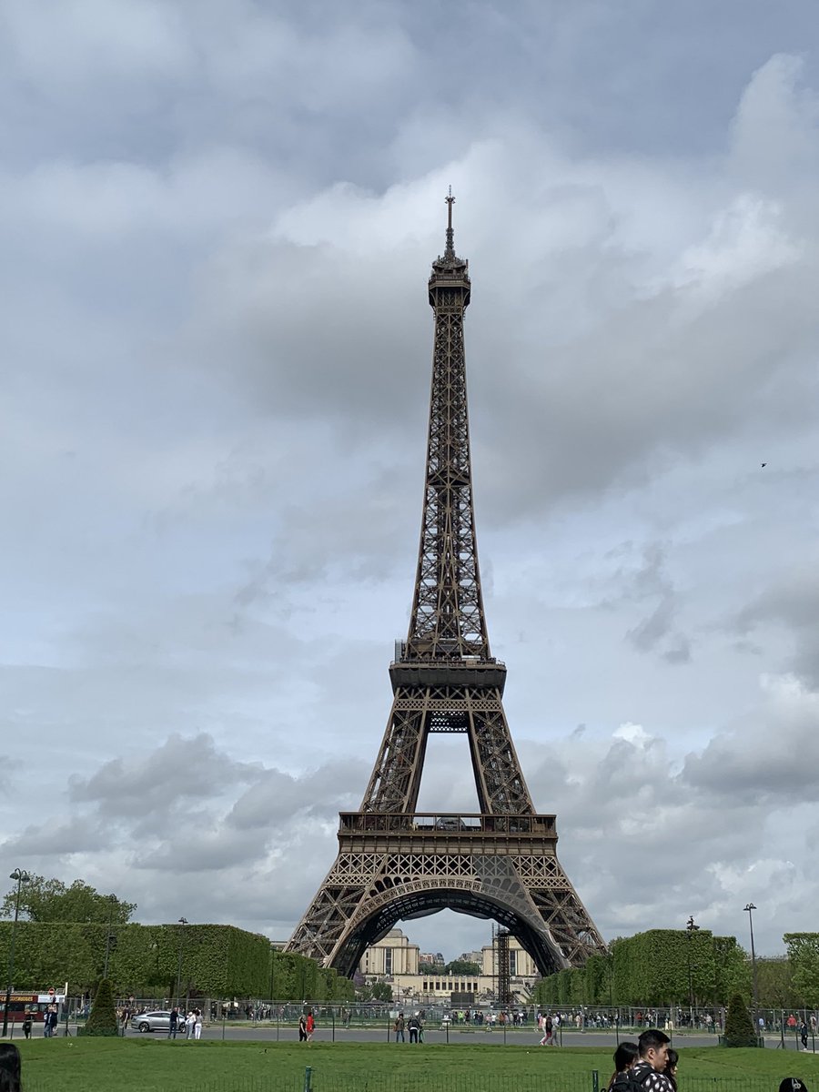 boatswain_bosun's tweet photo. 鉄骨の芸術
#effel
#paris https://t.co/FSlsWmdKek