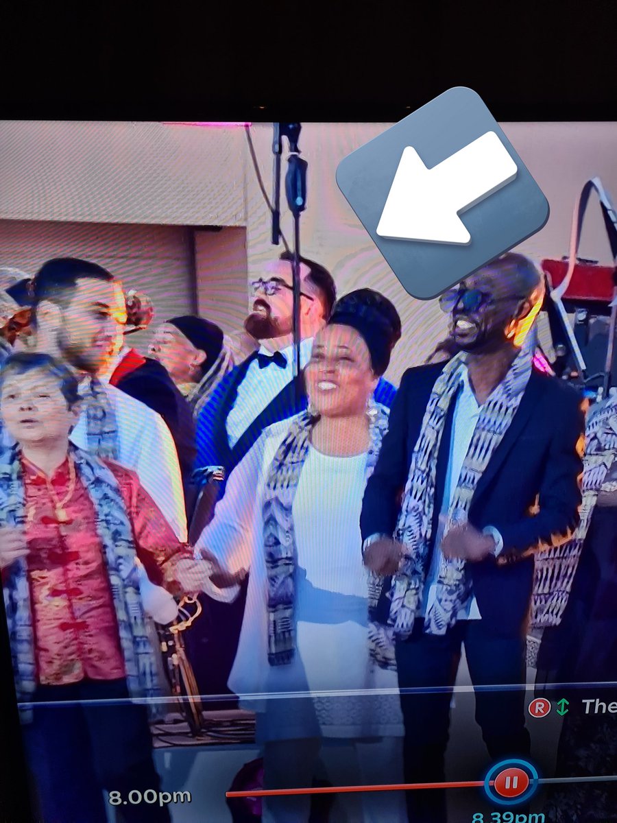 SteveSketchesIt's tweet image. Yay!!! So great to see @AlanBaser singing at the kings coronation concert #CoronationConcert #choir