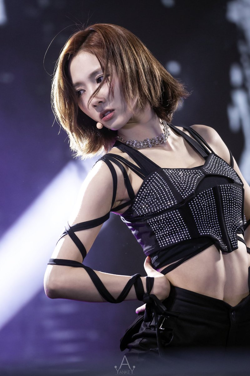 ☘︎︎ tweet media