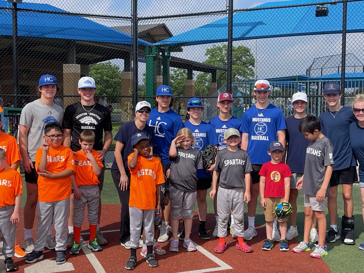 Houston Christian High School (@hcmustangs_) on Twitter photo HCHSAthletics: Baseball team doing great work serving the community! Six HC Baseball players spent their Saturday at the Langham Creek YMCA assisting in Miracle league baseball day. Thanks Coach Gladney for leading this day for HC HCHSAthletics: Baseball team doing great work serving the community! Six HC Baseball players spent their Saturday at the Langham Creek YMCA assisting in Miracle league baseball day. Thanks Coach Gladney for leading this day for HC