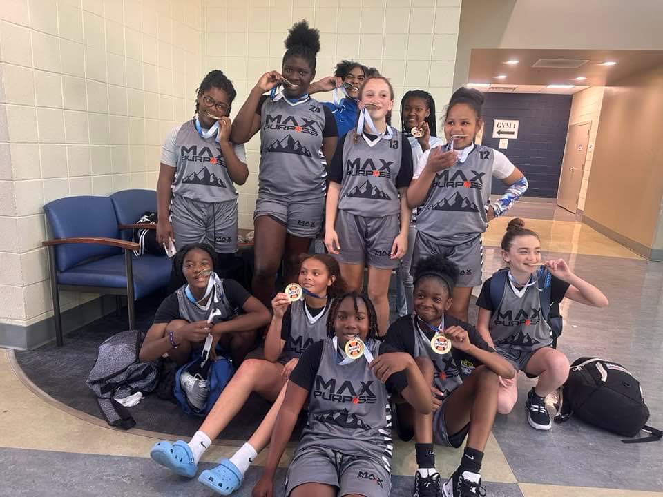 Coach_Jah's tweet photo. Big win for the 6th grade girls!!! They played up a division and won the 7th grade girls NTBA SILVER SC STATE CHAMPIONSHIP 🏆 @playNTBA
I am very proud of these young ladies, coaches, and parents👏👏👏
#MaxPurpose #MaxOut #jrnba #5thand6thgradegirls https://t.co/s92SVaU639