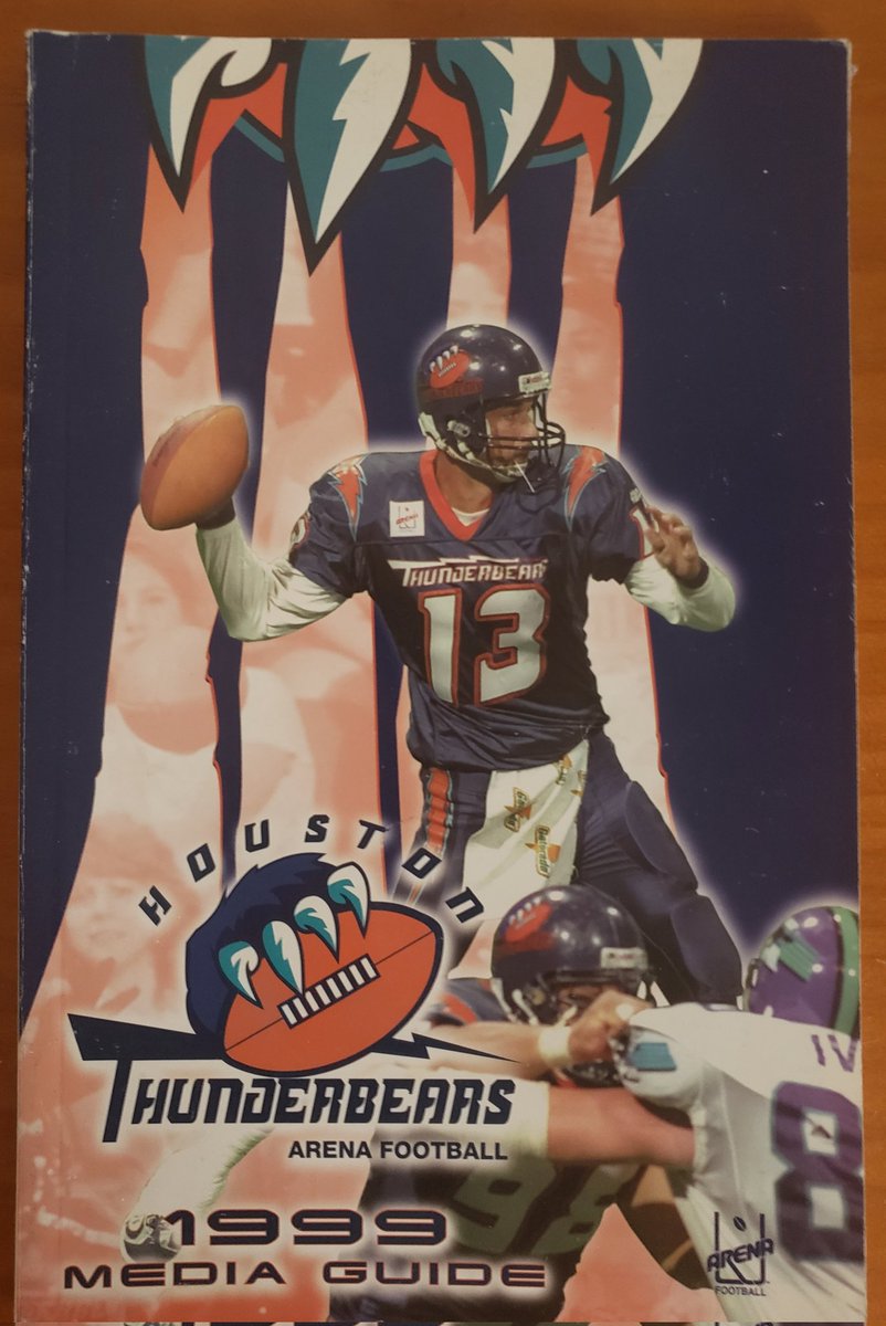 ArenaFootballTV's tweet photo. 1999 Season, #HoustonThunderBears #MediaGuideSZN #AFLHistory @OfficialAFL @_deadfootball @ArenaFan @osctoday @WeekInArenaBall @AFL_ShanSingh @LeeHuttonIII @cdole13 @RBlackshear3 @CoachJames1 https://t.co/vCjVvNLnYS