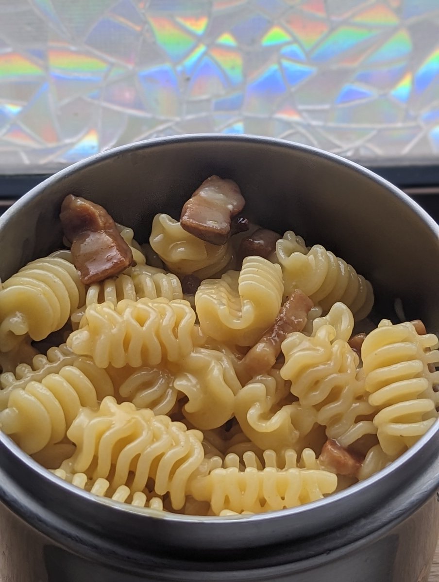 ramtop's tweet photo. Preparing carbonara at 6am is a first for me. But my daughter wanted it as obento today...
#singleparentday https://t.co/3wrVHfHO0u