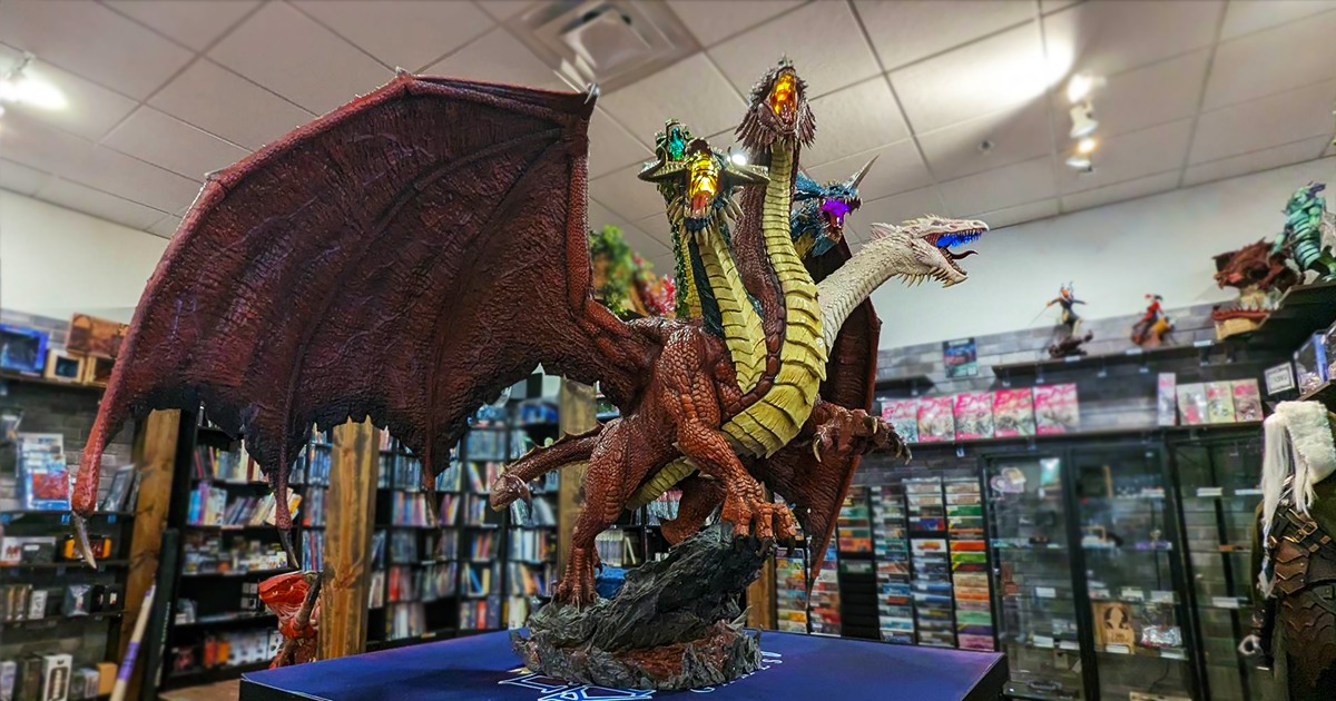 Some very cool pictures from the guys of <a href="/NKGames/">Noble Knight Games</a>  !!! thanks for sending me this ! Scupture done for <a href="/CollectPCS/">Premium Collectibles Studio</a>  and <a href="/Wizards/">Wizards of the Coast</a> 
BTW Thats a real banana
Thanks Guys !
#dungeonsanddragons #dragons #sculpture  #statuecollectors