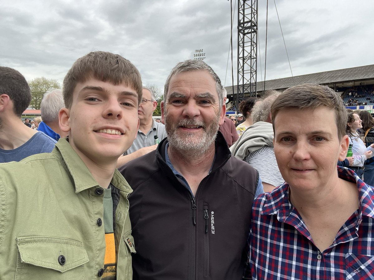 With two of my favourite people seeing the legend that is #TheBoss and the #EStreetBand what a three hour storming performance <a href="/springsteen/">Bruce Springsteen</a>