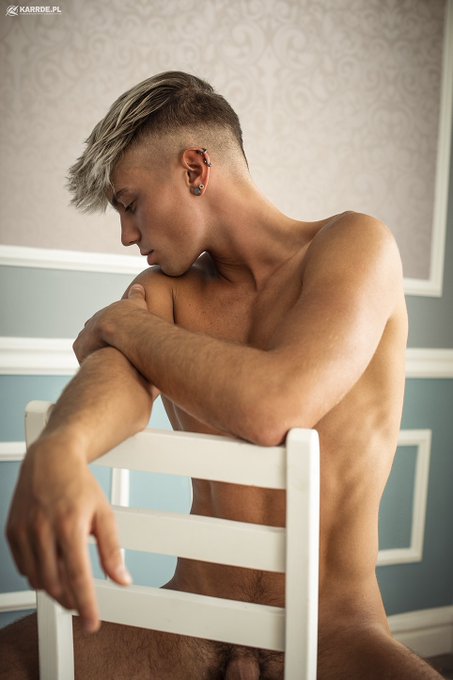 New FULL FRONTAL Sunday 🍆🍆🍆 https://t.co/U5Efo5SGSh   Check it out 😈🥵🤤🤤🤤  Shot by @karrde_pl 🔞 https://t