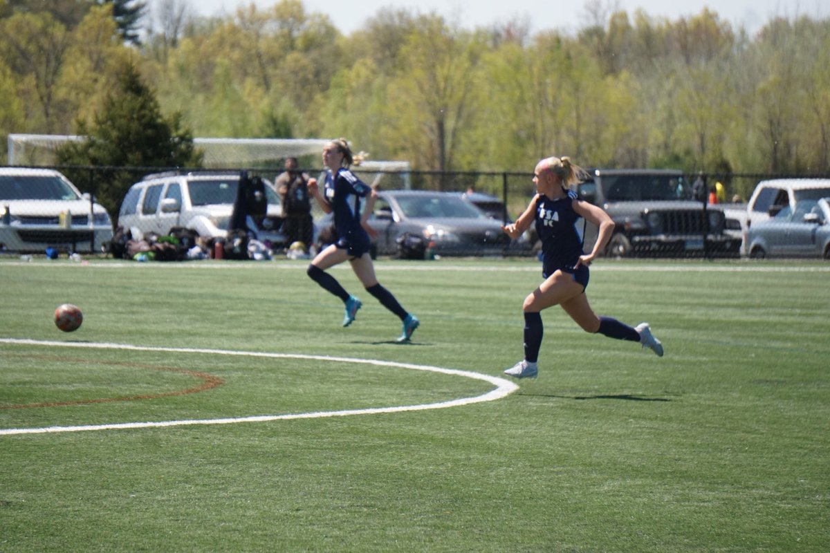 simsgirlssoccer's tweet photo. One final attack for these two seniors… 😢 
Thank you ⁦@SimsburySoccer⁩ ⁦@SimsburyTrojans⁩ ⁦@fsafc_official⁩ https://t.co/dwtkv83yAB