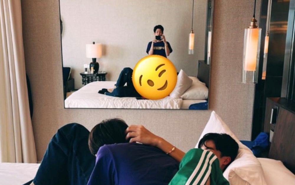 poochiray's tweet photo. doing a re-tweet of this. I'll announce winner in 13 days. I'm going to spin a wheel and pick a random winner to make it more fair too. Don't feel like you have to have the best prompt. We will let fate decide.
btw wtf is this pic? lol i like it
#OffGun #offgunau #offgunfanfic https://t.co/KHny0qnDit
