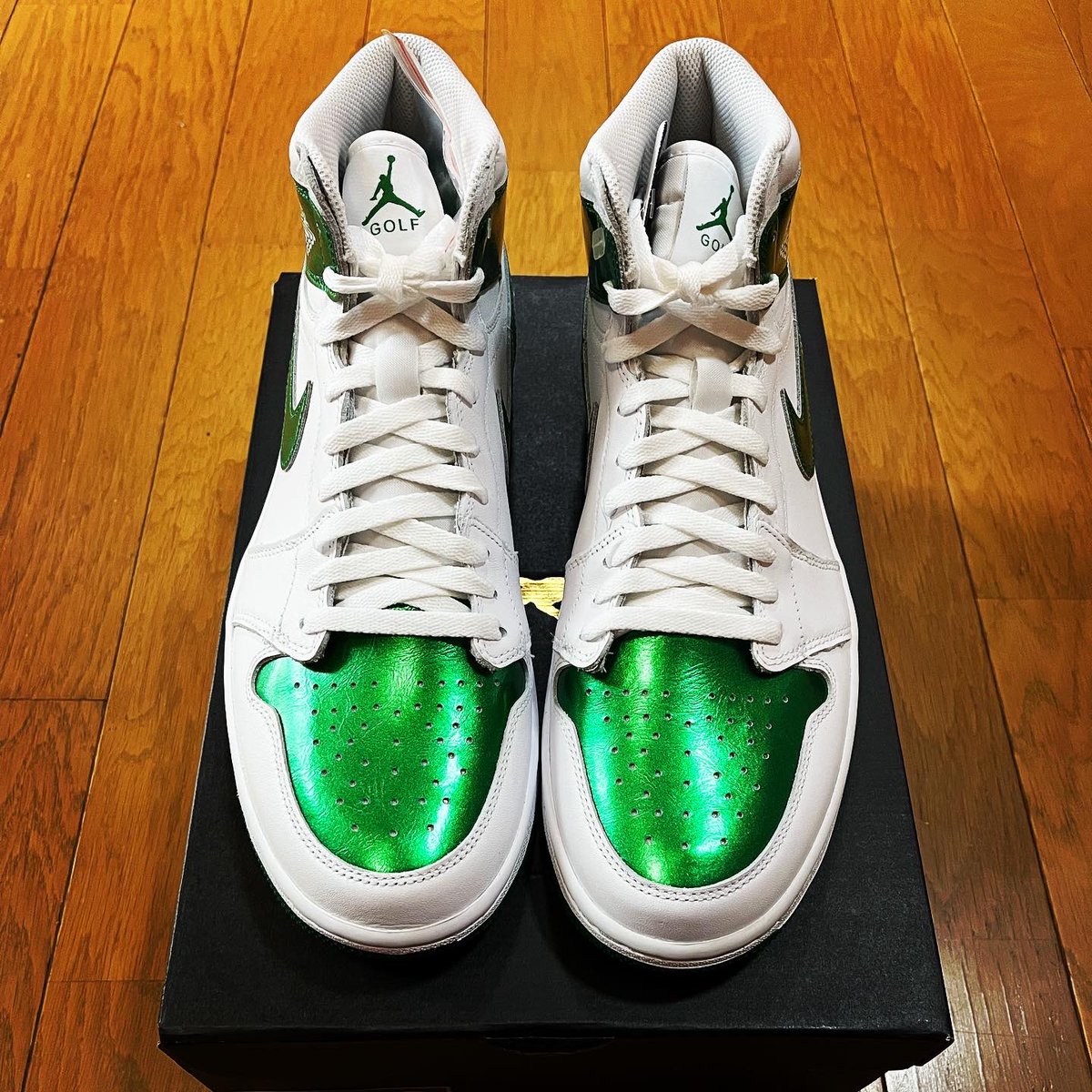 sneakermafia777's tweet photo. Nike Air Jordan 1 High Golf Metallic Green GOT’EM👟✨
@nike 👑
#nike
#airjordan1highgolf
#metallicgreen
#inmyjs
#still
#SNKRSKickCheck #snkrskickcheckjp #yesnike
#kickstagram #igkicks #igsneaker #snkrpic
#sneakerhead #sneakergram #kickstagram
•
#hiphop #randb #raggae #followme #sneakers #snkrs
•
#フォローミー #スニーカー #スニーカーズ #足元倶楽部 #スニーカーコーデ
•
#おしゃれさんと繋がりたい
#スニーカー好きな人と繋がりたい
#ヒップホップ好きな人と繋がりたい