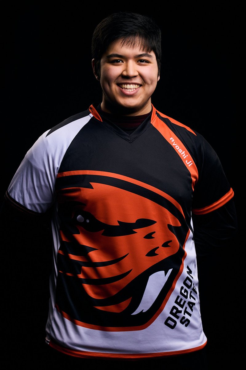 RyoshiJi tweet media