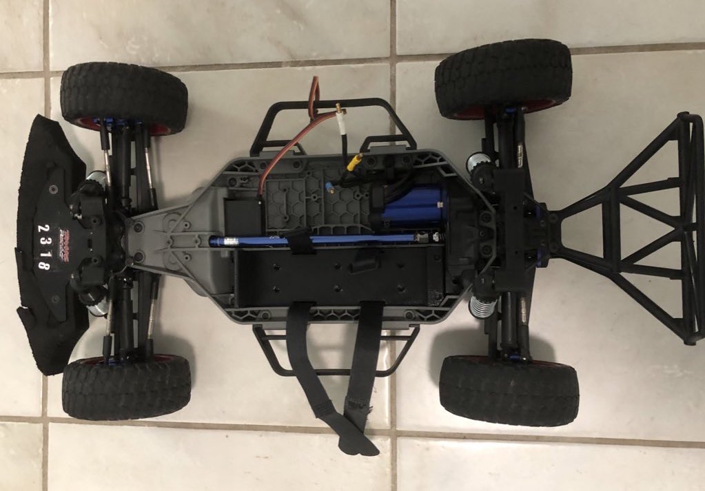 Smallpixel Robo Car tweet media