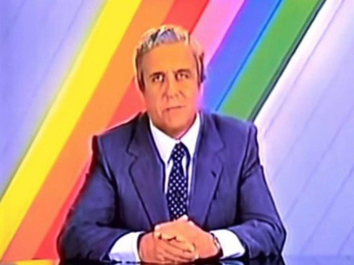 Se fue Patricio Bañados, un grande de Chile. Rostro fundamental de la campaña del NO y con una labor profesional siempre ligado a la cultura en radio y TV. No tuvo el espacio en los medios ni el reconocimiento que merecía. 
Mis respetos. QEPD.