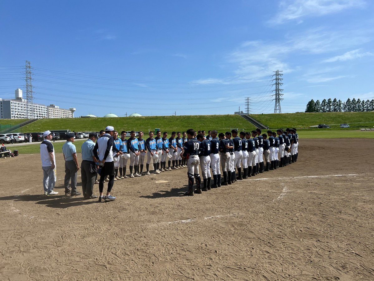itabashibbc2008's tweet photo. 板橋ベースボールクラブ
東東京中学生野球選手権大会
vs 駿台学園中学校さん
4-3で勝利しました！

大変な強風の中、先発投手99球完投の力投！そして全員野球のプレーの数々で勝ち取った決勝トーナメント進出となりまし��。

遠路ご協力いただきました駿台学園中学校さま、ありがとうございました！ https://t.co/APEIgAWBt2