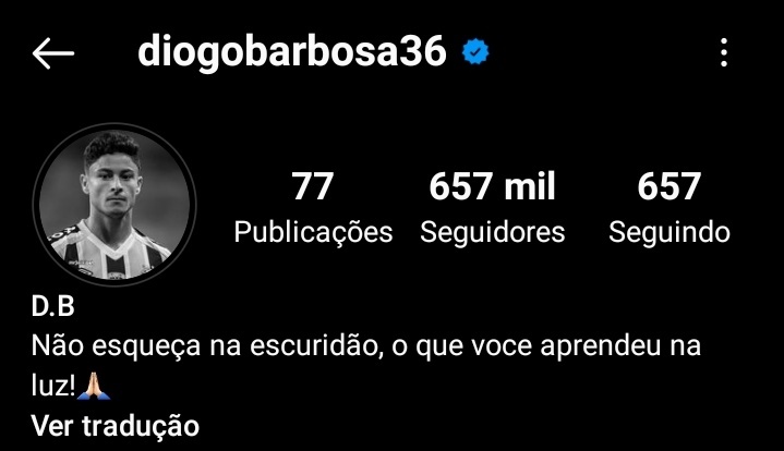 William_amarall's tweet photo. @FBITricolor Denuncie, está se passando por jogador de futebol. https://t.co/RqPlMfkrTf