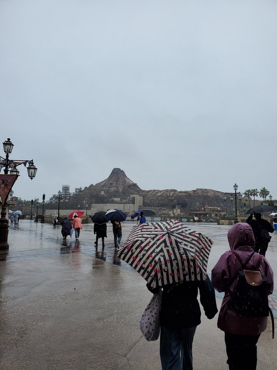 nullpo94717841's tweet image. 我々のGWはまだ終わらんよ