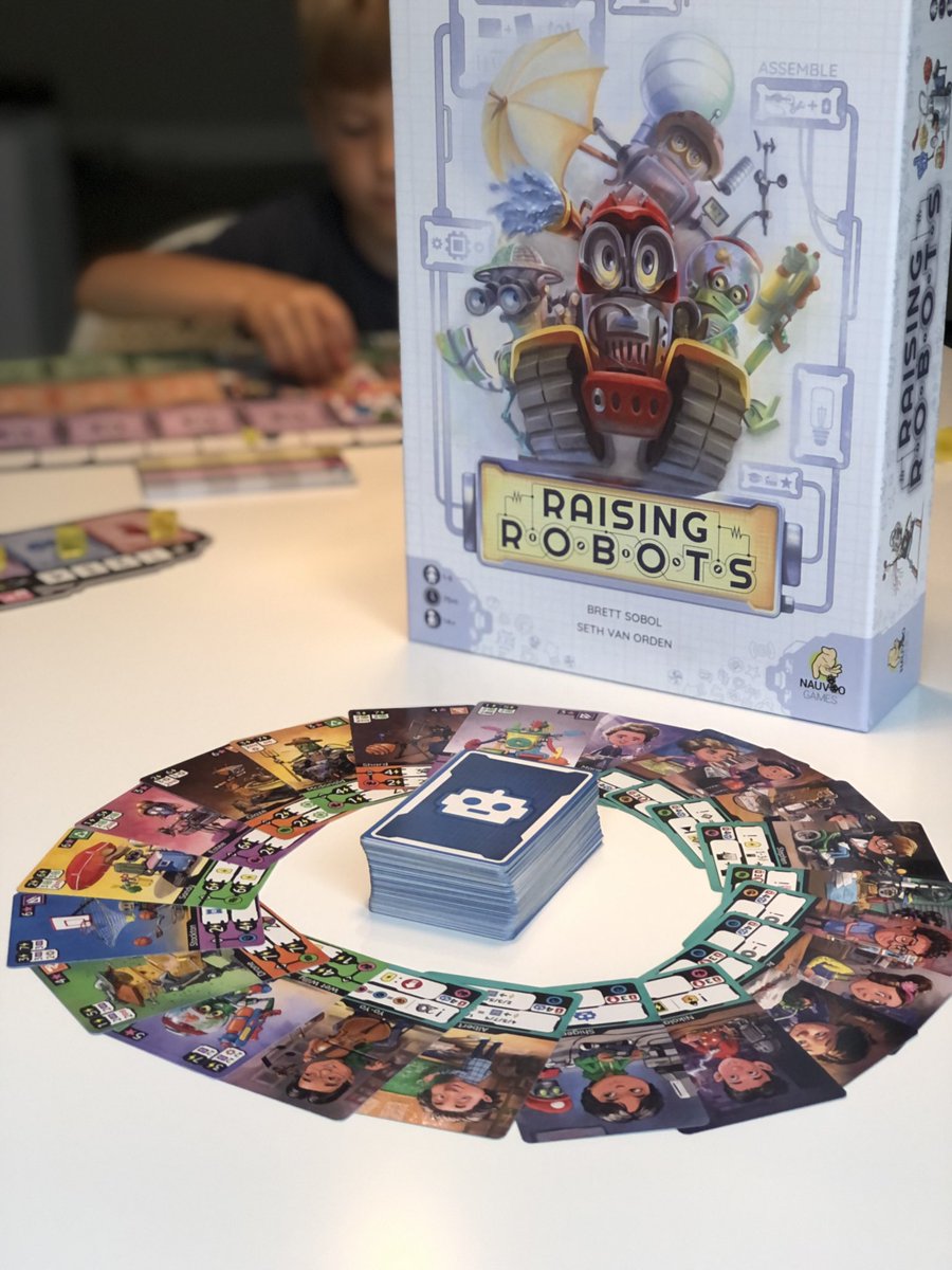 My little inventor is so excited to finally see these robots up close!

Kickstarter coming May 9!
kickstarter.com/projects/nauvo…

#boardgames #RaisingRobots #gamenight