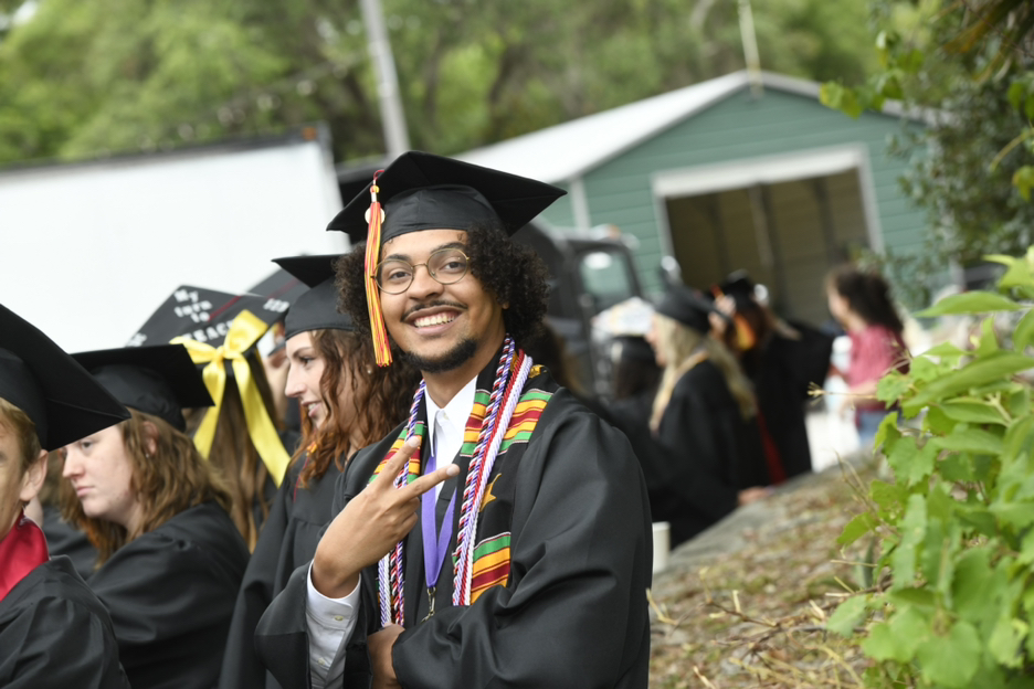 FlaglerCollege's tweet photo. Congratulations to Flagler Collegeโs Class of 2023 ๐ฅณ๐ you did it! Yesterday we celebrated all that you have accomplished. From what felt like endless study nights to countless papers and presentations, it has all led to this point.
#FlaglerCollege #LifeAtFlagler #Flagler23 https://t.co/5tJa05GdTD