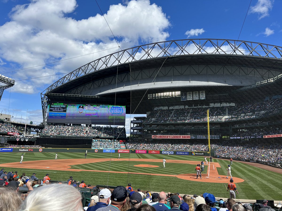 JacobEmert's tweet photo. @DanteV_9 @CodifyBaseball I was at the game and only went because Phil Cuzzi was behind the plate https://t.co/YjTtznTtPc