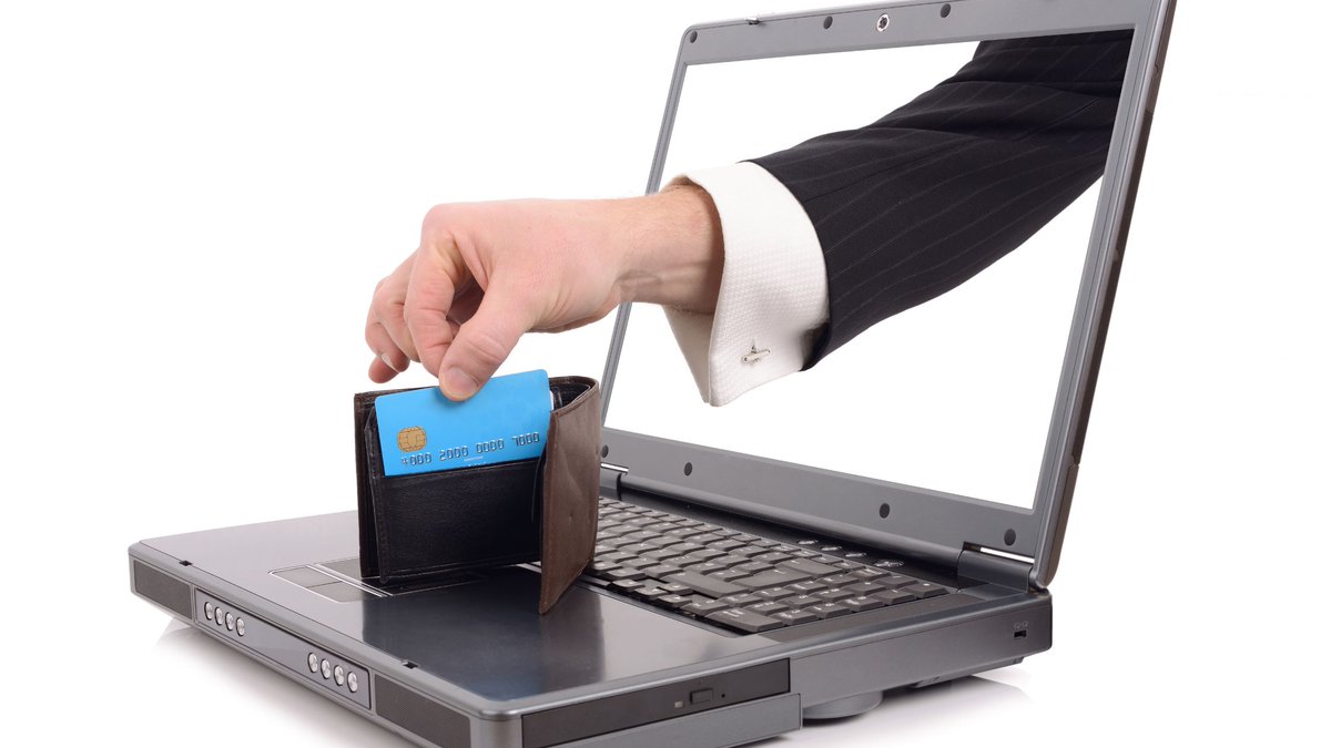 What A Jewel tweet media