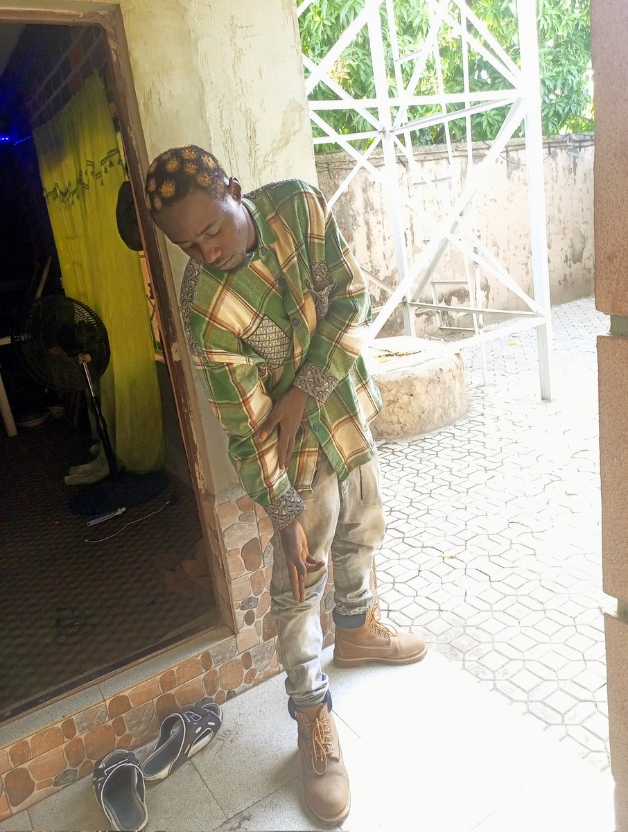 BrkyLudoz's tweet photo. #ChampionsLeague #afroqueen #MiamiGP #demol #MiamiGrandPrix #Asake #burnaboy
BarrackyLudo$ https://t.co/PFBdX8VZ3x