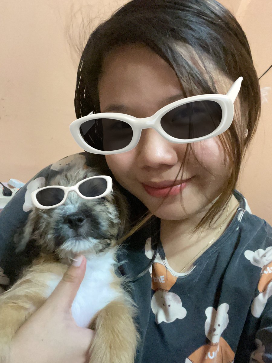 parkchabyun's tweet photo. Hi bebugirl 😘🐶 https://t.co/LAgviHT8BG
