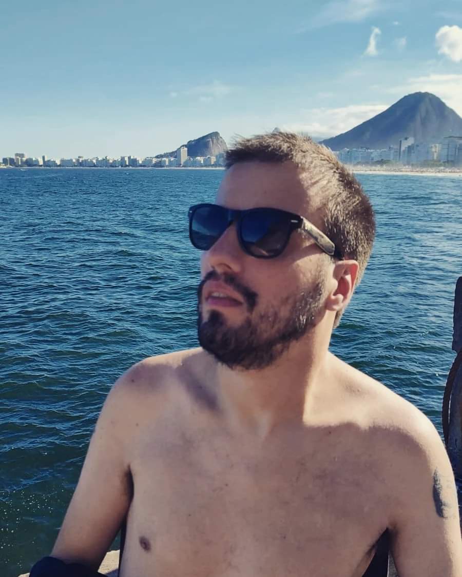 MundoPedroaf's tweet photo. 🌊 ☀️ 😎

#PedroFernandes    
  #VisibilidadePCD  #contemtextoalternativo #copa #Rj #Pcdartista #pcdgay  #Pride #pcdAssistenteSocial #PcdAtor  #cultura #culturaImporta #culturaresiste #culturamereceRespeito #CulturaVive #pcdnaluta 

✊ 🤝 ♿ 🏳️‍🌈 🌈 💪 📚 🎭🤡 🎪  🥁 🌻 https://t.co/EJPlMFAvbl